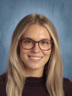 Photo of Lindsay Avery